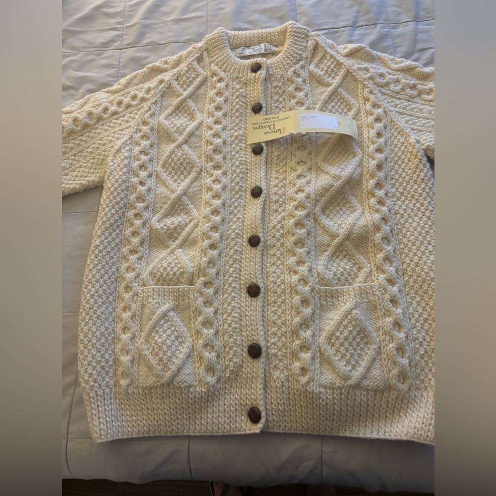 Hand Knit 100% wool Irish sweater